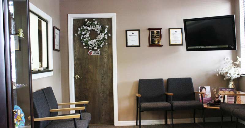cohen-surgical-arts-waiting